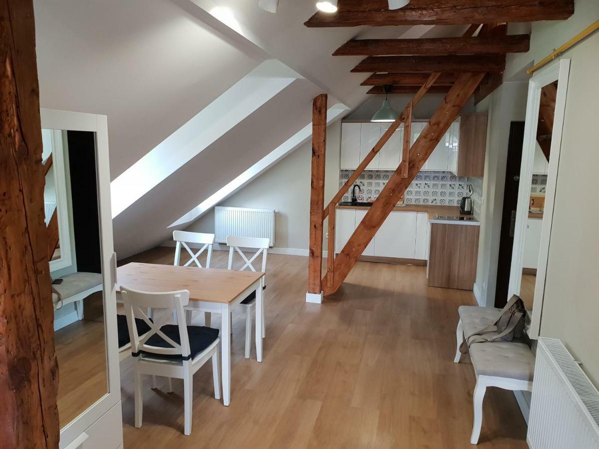 Apartamenty Deptak Цехоцинек Екстериор снимка