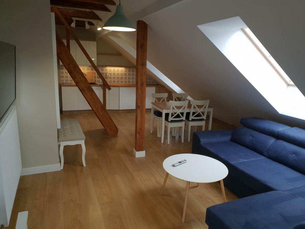 Apartamenty Deptak Цехоцинек Екстериор снимка